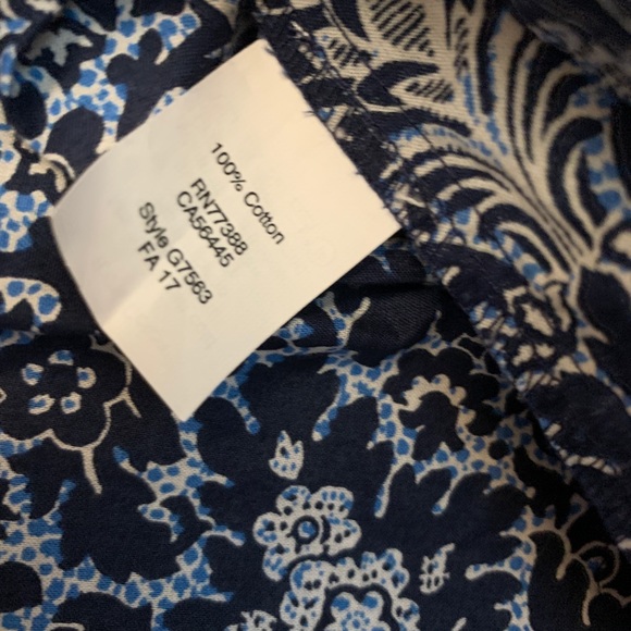 J. Crew long sleeve floral top ruffle sleeve Sz 2 - Picture 5 of 5